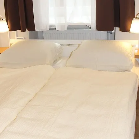 Stars Zillestrasse Apartment Berlin