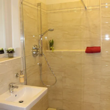 Appartamento Stars Zillestrasse Berlino